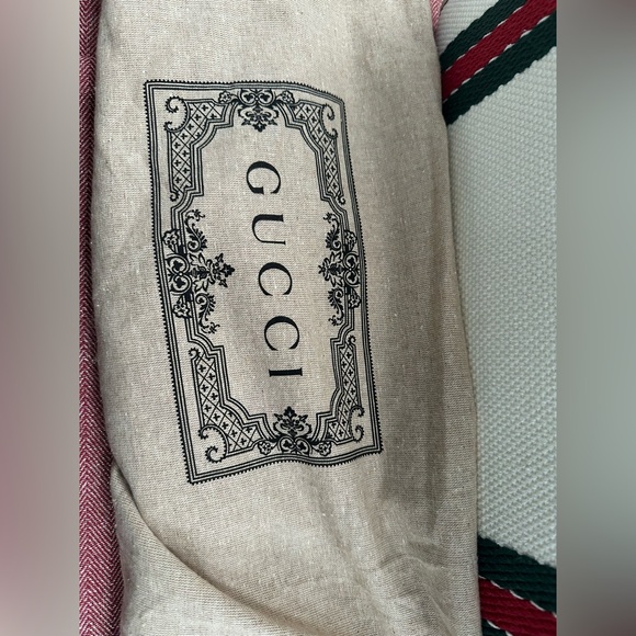 NWT Gucci Canvas Interlocking GG White Tote - Picture 9 of 13